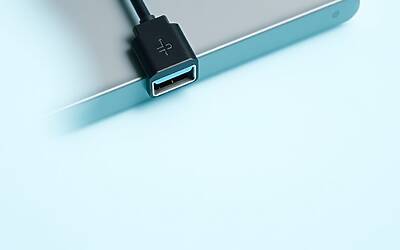 Smartphone, la porta USB-C diventa una risorsa nascosta da valorizzare