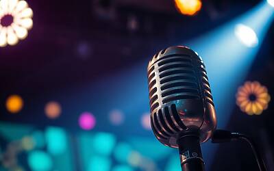 Taratata svela ospiti e scaletta completa dello show con Paolo Bonolis