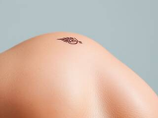 Tatuaggio scatena alopecia, vitiligine e anidrosi: il caso clinico estremo