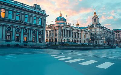 Zelensky sorprende Kiev, annuncia nuovi colloqui decisivi sull’Ucraina