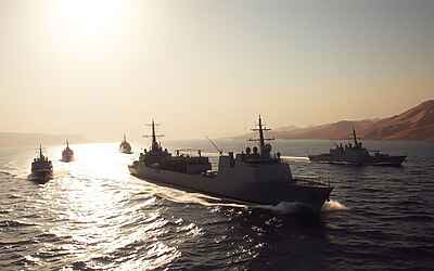 Amministrazione Trump lancia nuova coalizione internazionale per la sicurezza dello stretto di Hormuz