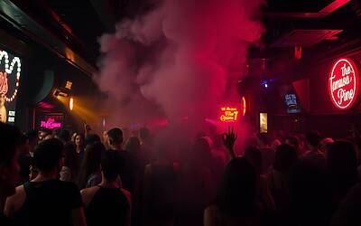 Divieto di fuochi d’artificio rafforzato in tutti gli spazi pubblici chiusi per maggiore sicurezza