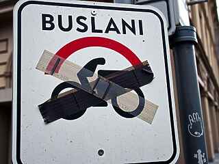 Milano, rimborso per il segnale stradale alterato con lo scotch durante le Olimpiadi: guida pratica