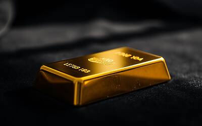 Oro vola con tensioni in Iran e sfiora nuovi massimi storici