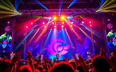 Sanremo 2026 domina le vendite musicali: la classifica dei brani