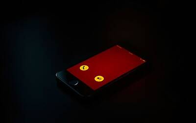 Truffa telefonica muta spiegata: cosa significa la chiamata senza voce e come difendere i propri dati