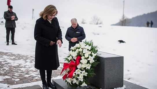 Ambasciatore italiano assente alla commemorazione di Crans-Montana e cresce l’attenzione diplomatica