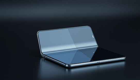 Apple prepara iPhone pieghevole di fascia alta, indiscrezioni confermano il debutto al prossimo evento flagship