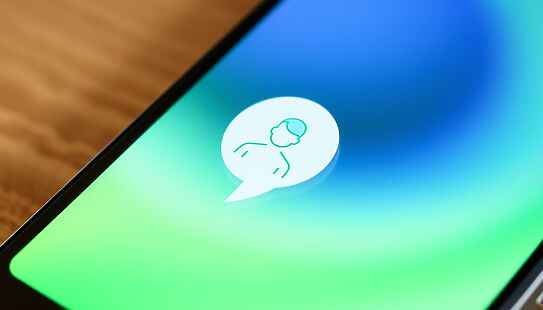 WhatsApp rivoluziona le risposte ai messaggi con le nuove chat fluttuanti sempre a schermo