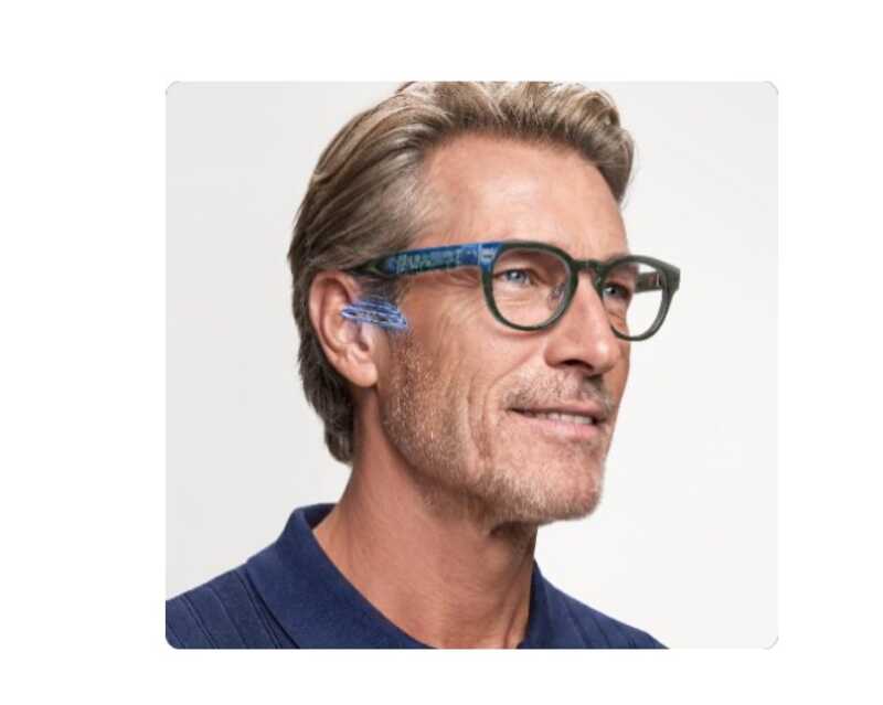 EssilorLuxottica lancia in Italia gli occhiali acustici Nuance Audio Plus