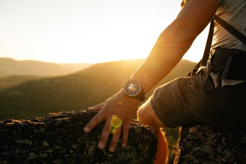 Amazfit propone una checklist in sei punti per il trekking autunnale