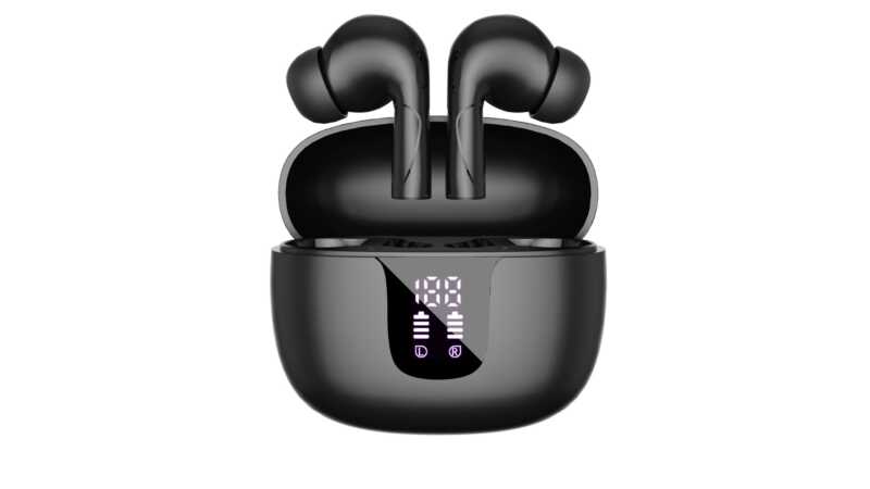Celly presenta cinque accessori tra auricolari AI e ricarica wireless