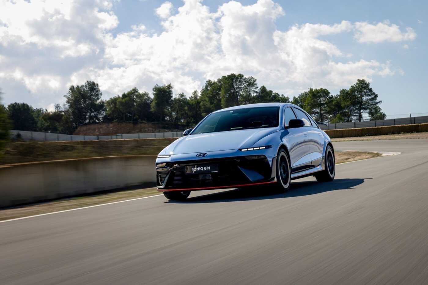 Features IONIQ 6 N 04