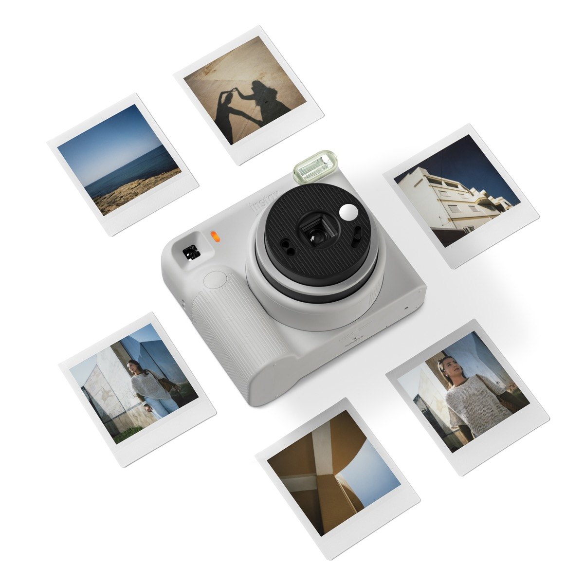 (Retailer ready) instax SQUARE 2   Promotional images   SQUARE prints   WHITE