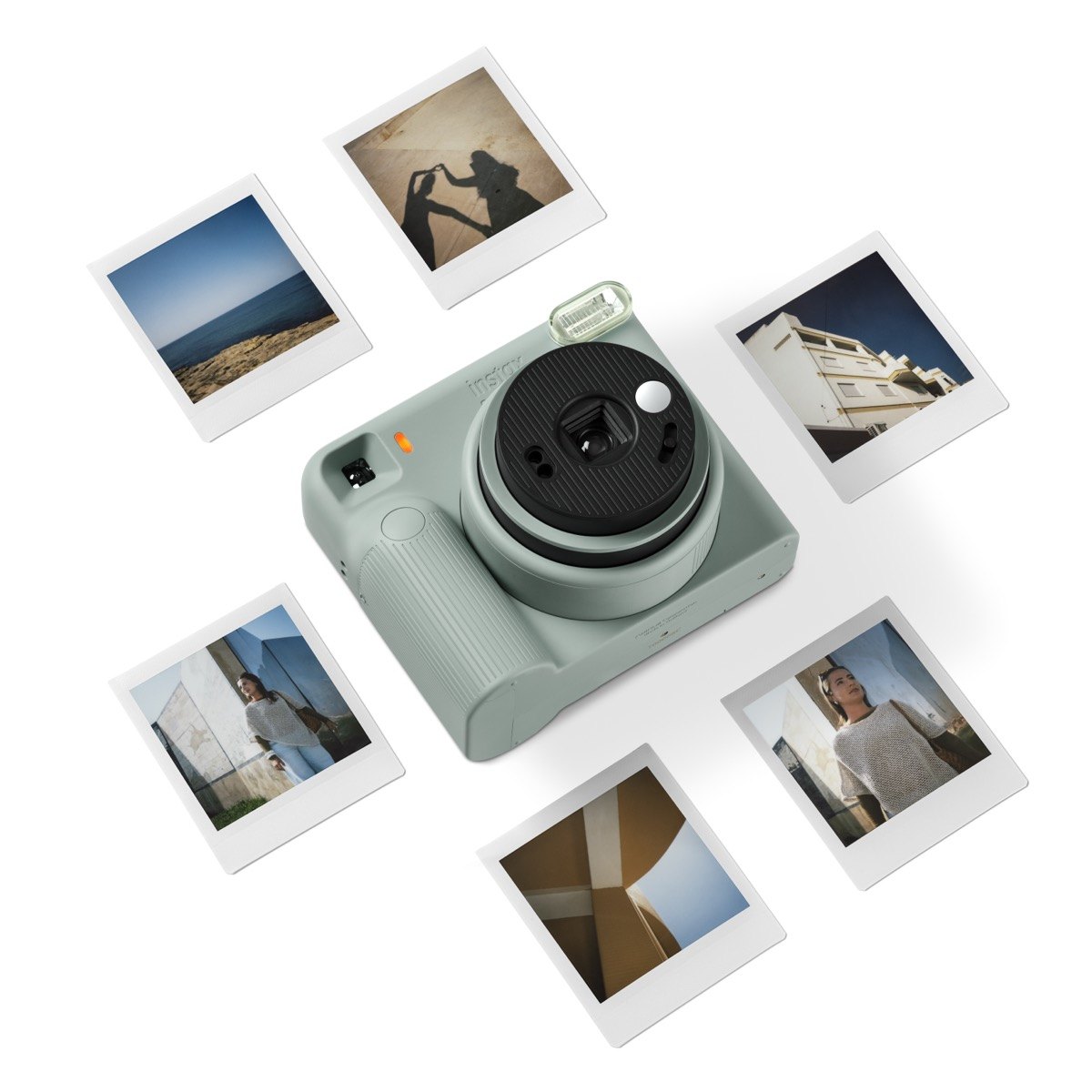 (High resolution) instax SQUARE 2   Promotional images   SQUARE prints   BLUE