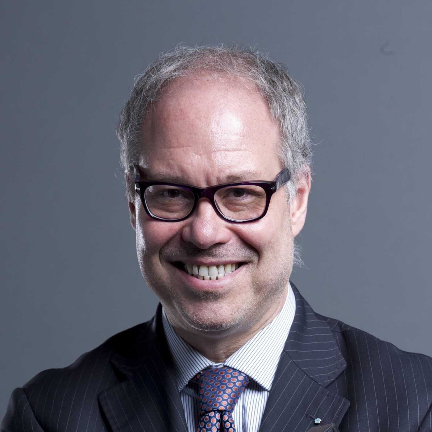 Michele Ficara Manganelli, Direttore Esecutivo di Datamoney.ch